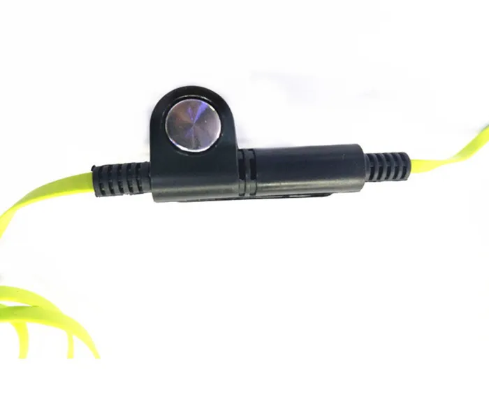 5 piezas 2pin K Пуэрто ушной раковины ptt mic auriculares для портативный портативная рация baofeng