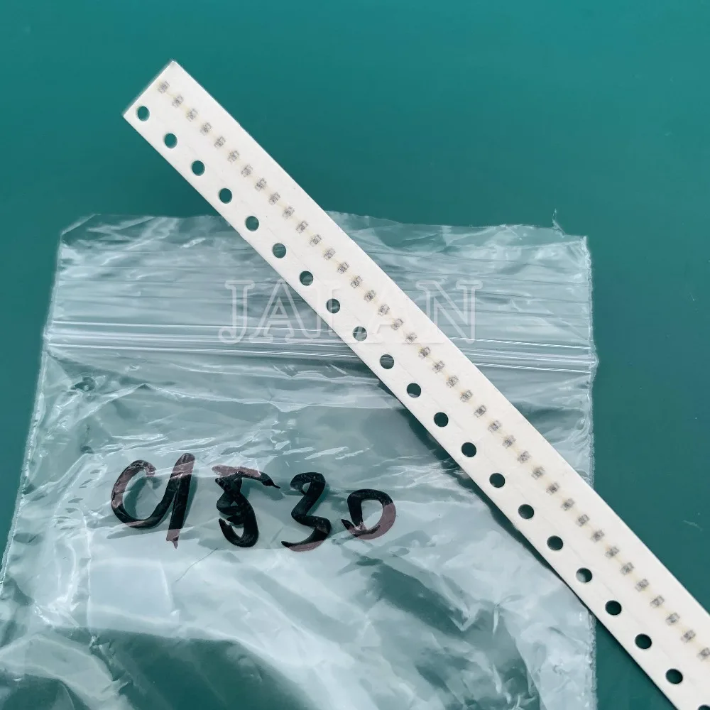 30 шт. хит продаж IC для телефона 6s C1530 задний легкий конденсатор ic chip 2 мкФ 20% 25V