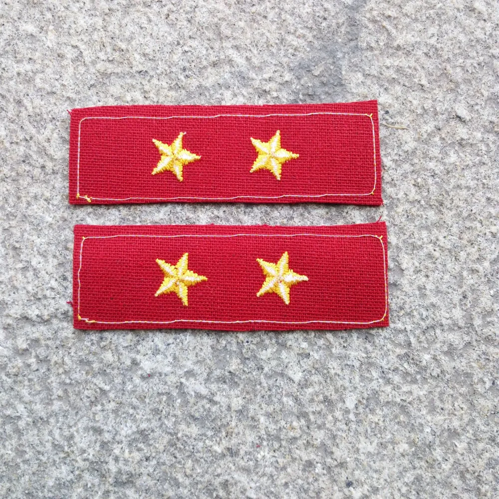 Униформа gefreiter армии Второй мировой войны с двумя желтыми звездами | Спорт и