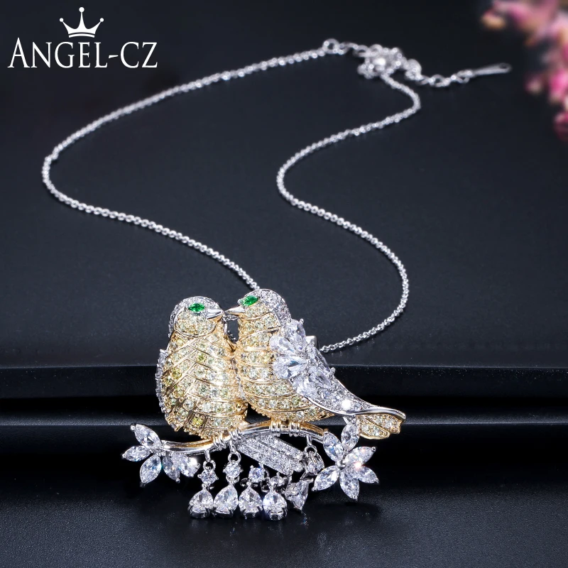 

ANGELCZ Vivid Lucky Bird Pendant Necklace Multicolor AAA Cubic Zirconia Designer Neck Aceessories for Women Party AN015
