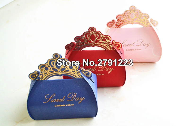 100pcs/lot European style Pink Blue Red Elegant Wedding box Candy Box gift wedding favour boxes | Дом и сад