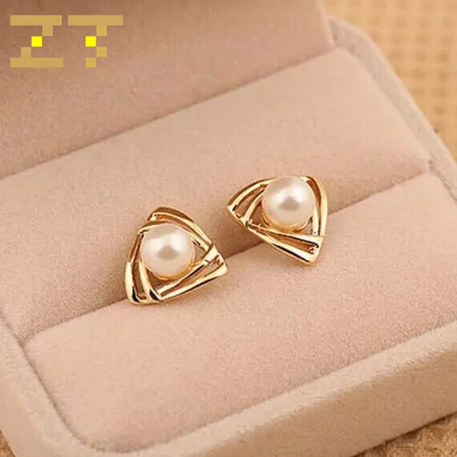 Лидер продаж модные серьги гвоздики золотистого цвета с искусственным жемчугом