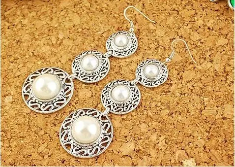 Модные висячие серьги новый стиль ретро благородные женские 3 круга белые с