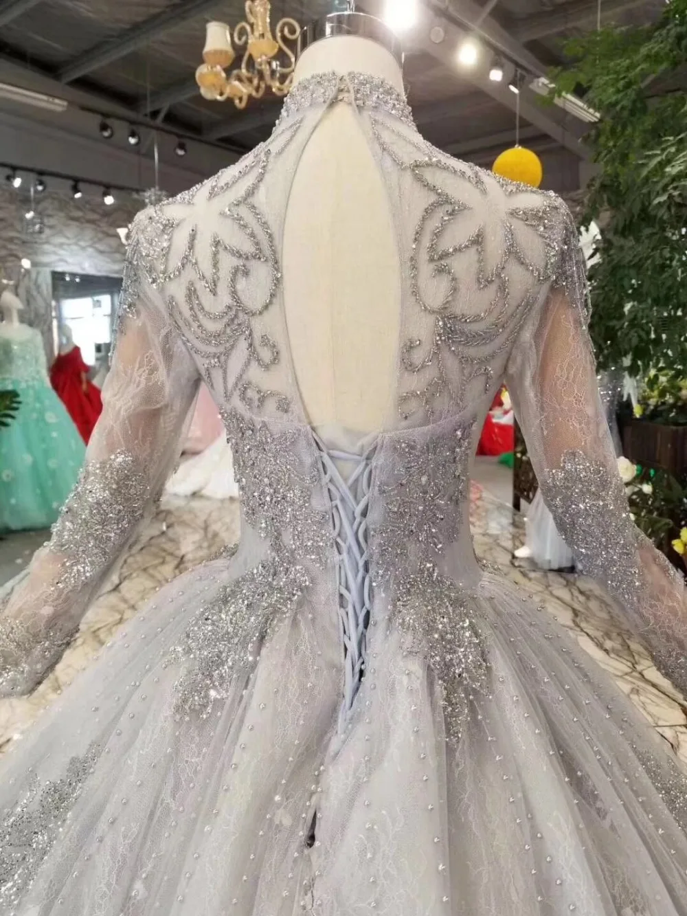 Роскошное платье CloverBridal из бисера с вертикальной цепочкой ярко синее арабское
