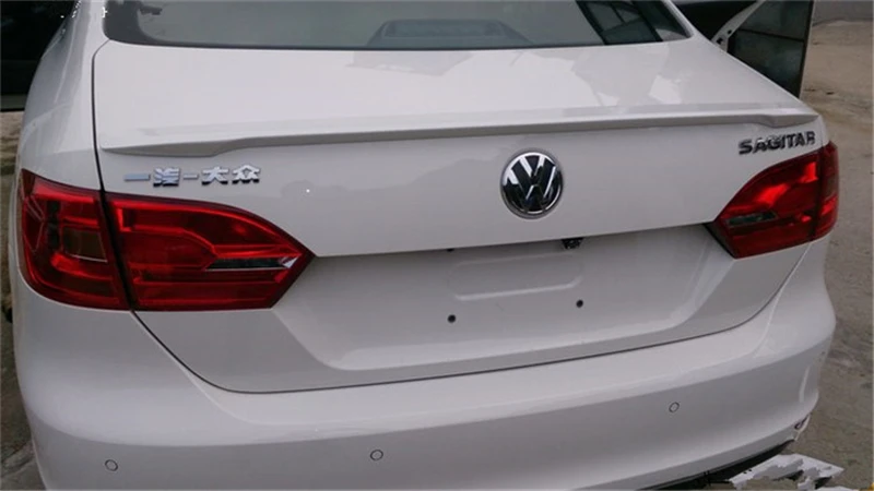 Использовать для Volkswagen Sagitar mk6 спойлер Jetta 2012- год заднее крыло автомобильное украшение с цветом автомобиля переоборудование аксессуара