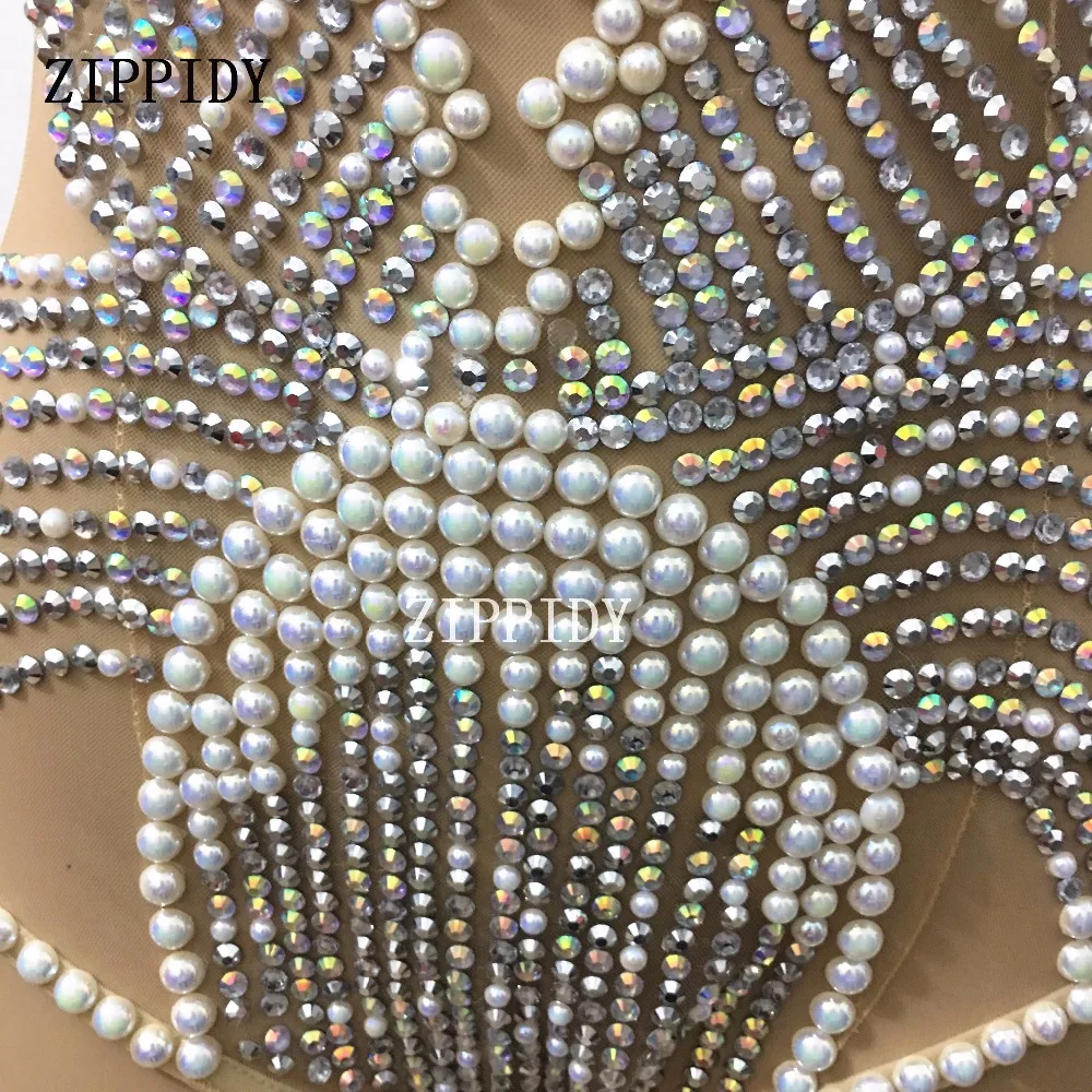 Костюм с блестящими кристаллами и жемчугом костюм для вечеринки трико со