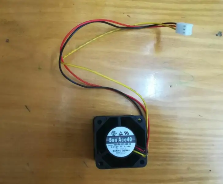 109P0412J3013 4028 12 в А 40*40*28 мм 4 см 3-проводной скоростной вентилятор охлаждения