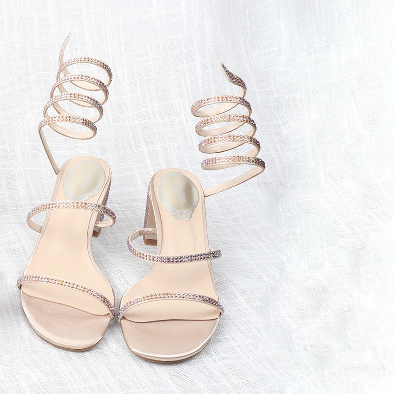 Новинка 2019 года летние женские сандалии с открытым носком со стразами и змеиным