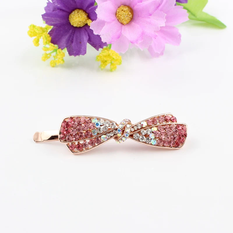 Заколка для волос стразы белый розовый фиолетовый цвет ювелирное изделие