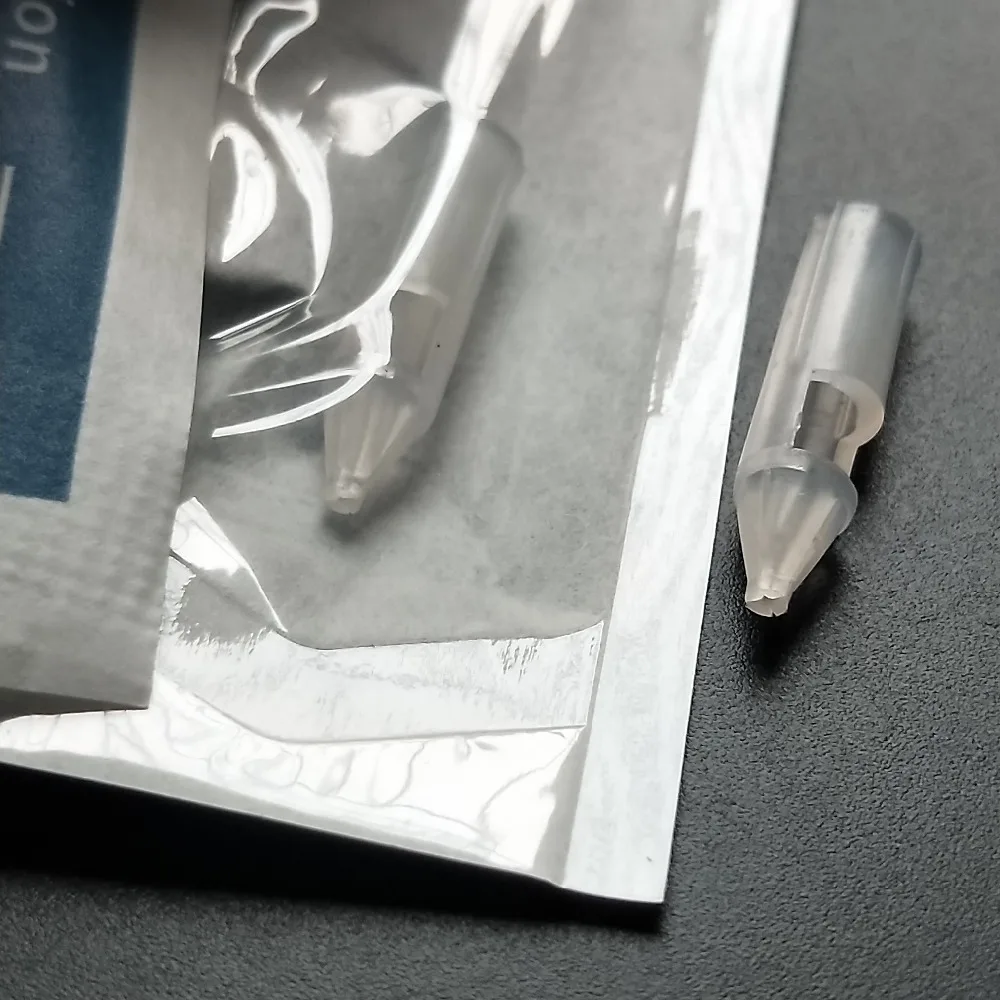 100Pcs Независимый посылка Универсальный крест рот колпачки для игл обоих