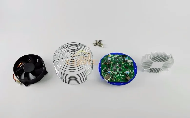 Бесплатная доставка ANTMINER U3 63GH/S Gridseed шахтер Bitcoin mining машина USB miner более двух штук