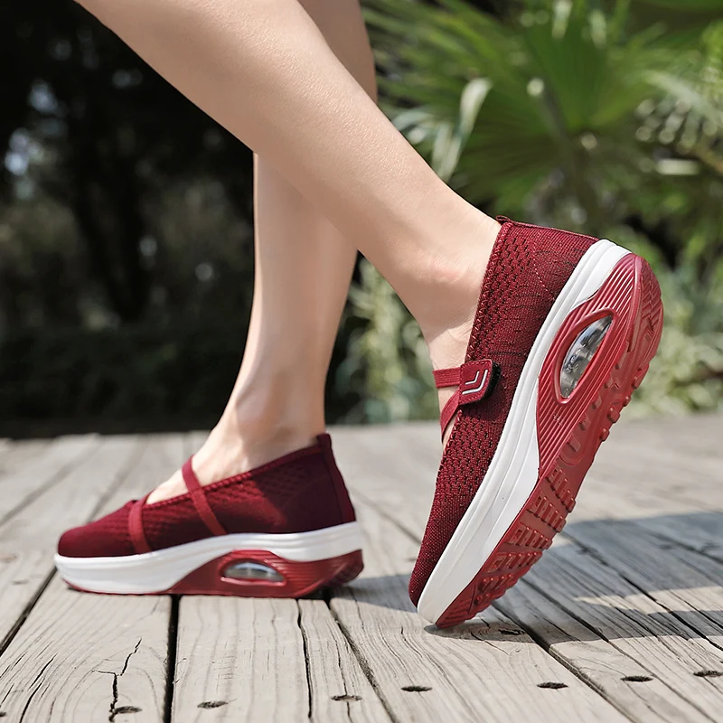 Женская обувь для тенниса спортивная из дышащего сетчатого материала на толстой