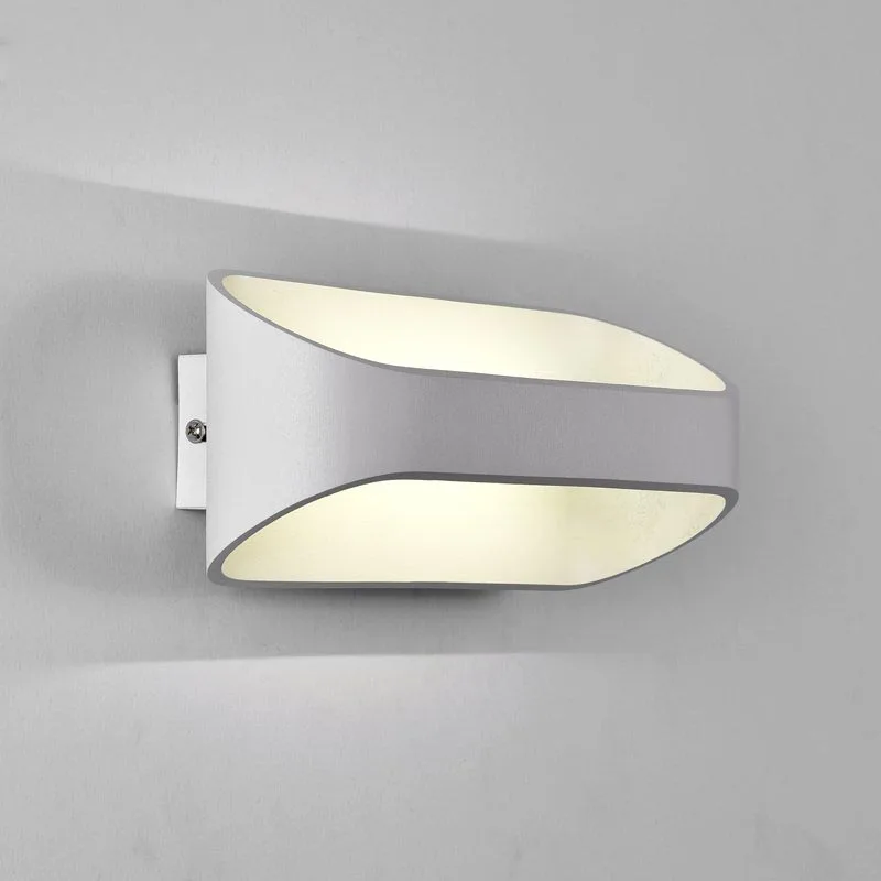 Простой современный светодиодный настенный светильник алюминиевый для ванной