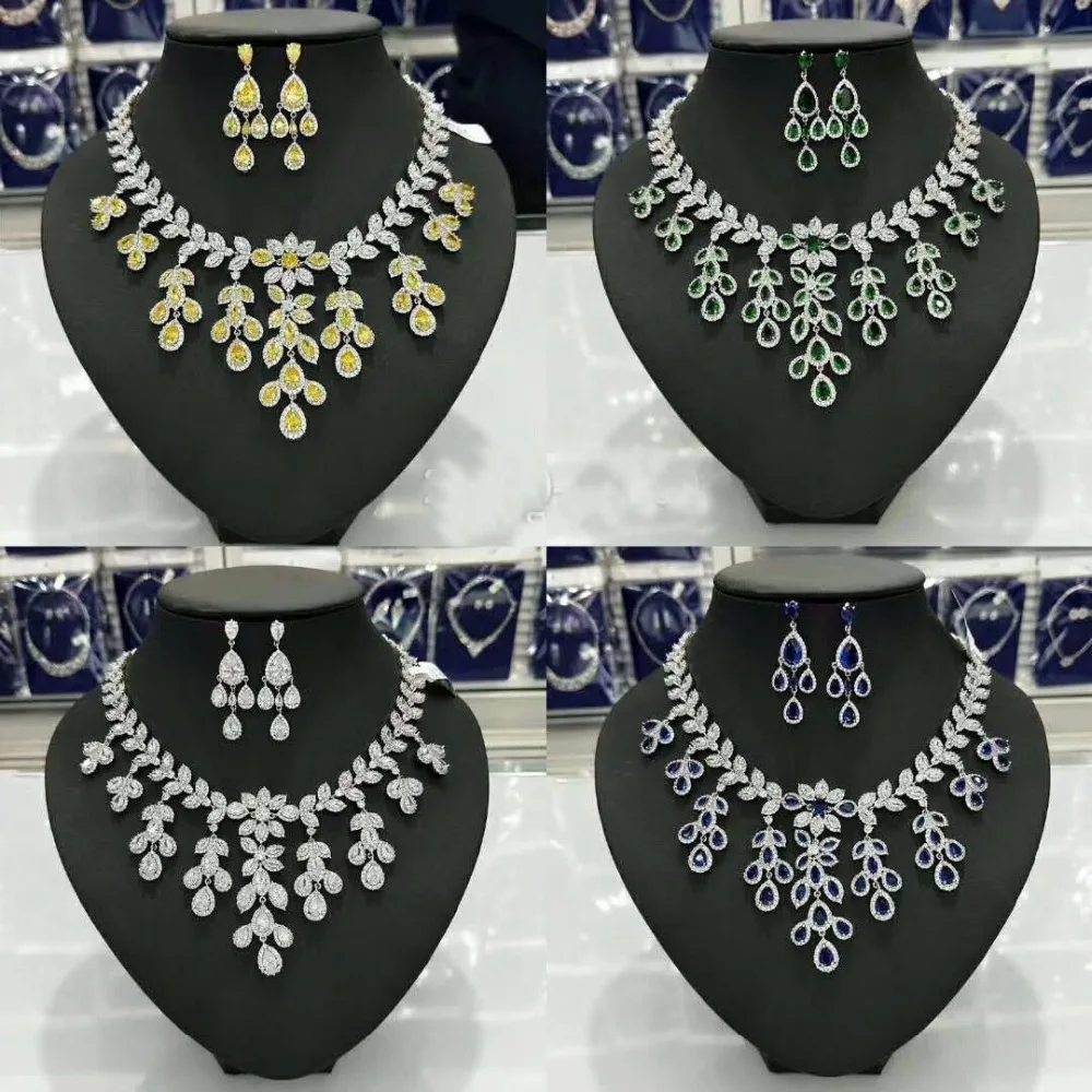 Комплект из колье и серёг гвоздиков с фианитом|jewelry sets|bridal setcrystal earrings necklace |