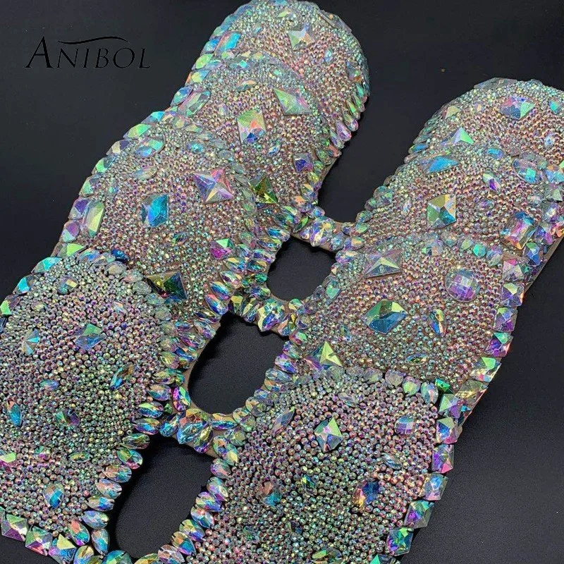 High-end Customized Bikini Bra Crystal Women Swimwear Tops Sexy Club Wear Underwear Rhinestone Female Swimwear Brassiere