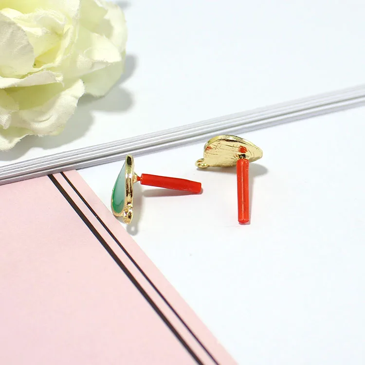 4 шт Новый дизайн красочные эмалевые Нерегулярные геометрические треугольные