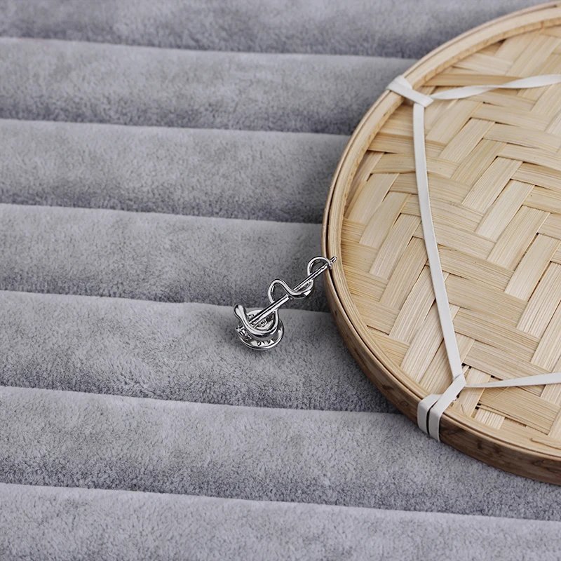 Значок-змея медицинский Медицинский символ организации здравоохранения |