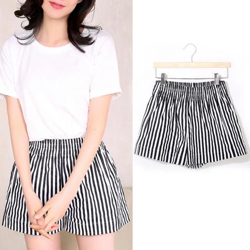 Летние женские шорты офисные свободные черно белые в Вертикальную Полоску