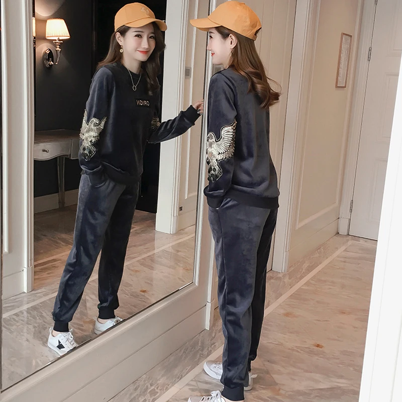 

Maternity Sport Suits New Autumn/winter Long Sleeves and Long Pants Pregnant Women Plus Velvet Thickening Two Piece Tide