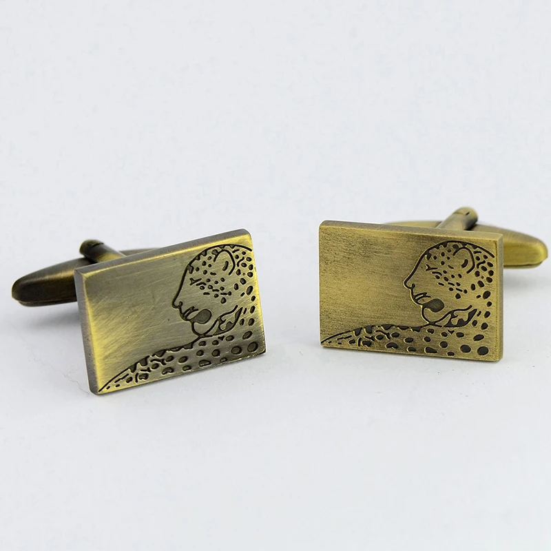 Retro brass leopard pattern cufflinks square bullet cufflink engraved animal fashion | Украшения и аксессуары
