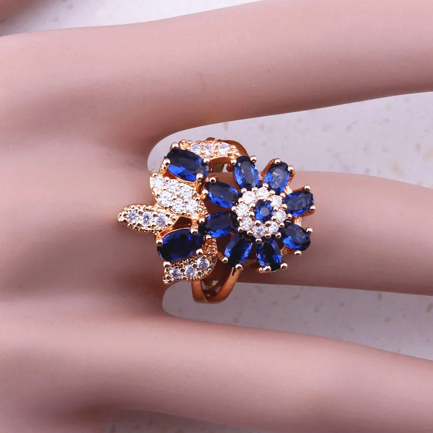 Женское кольцо с фианитом элегантное желтого золота имитацией синего кристалла