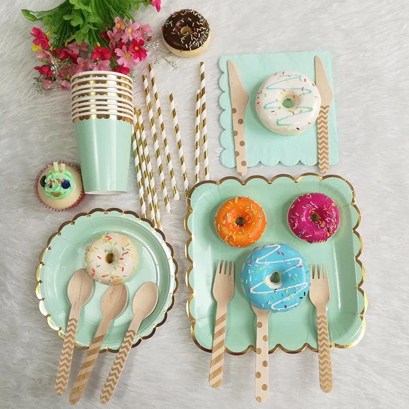 10 шт. квадратные одноразовые бумажные тарелки тема День рождения Свадьба Снэк