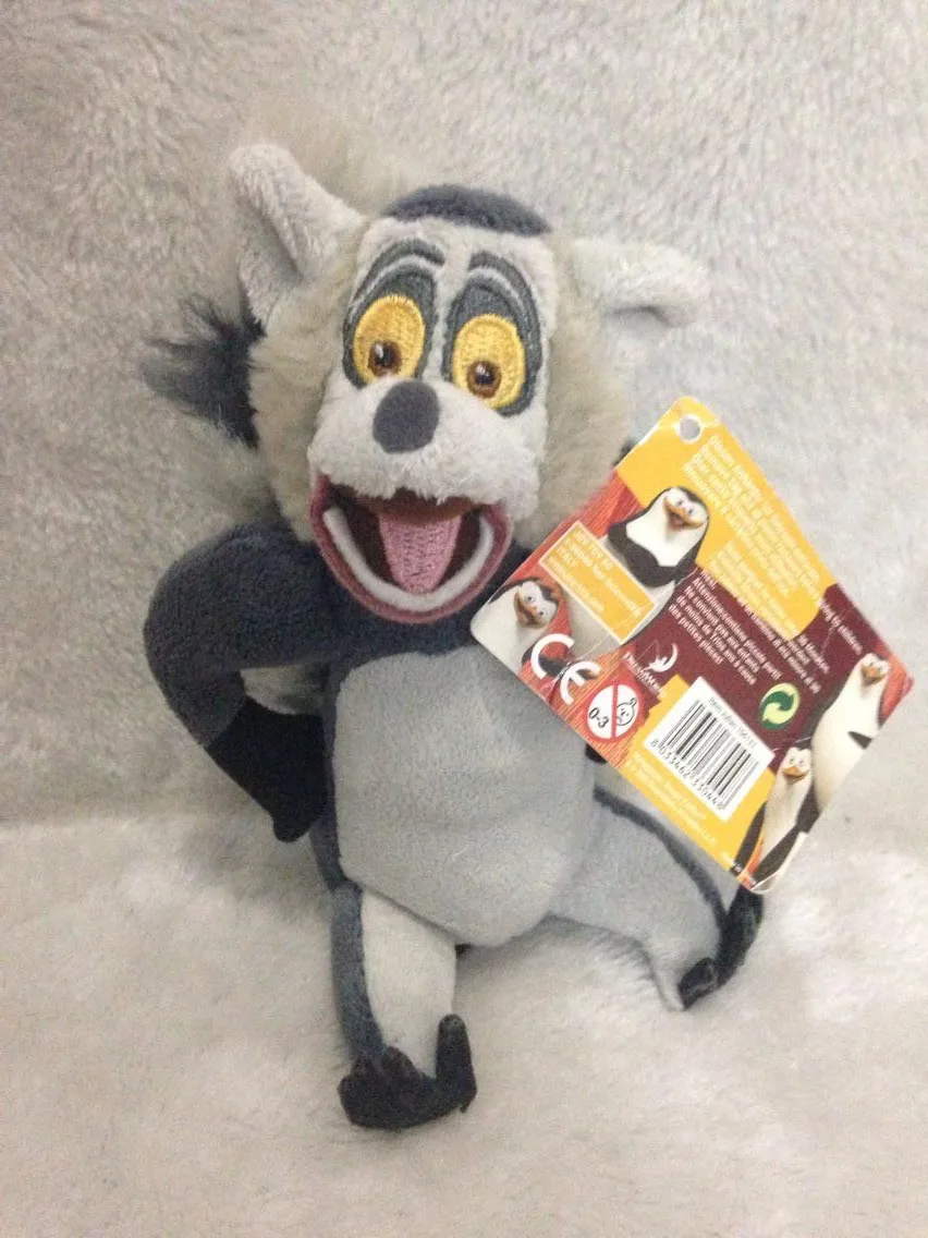 

Penguins Of Madagascar 40cm Plush King Julien Plush Toys