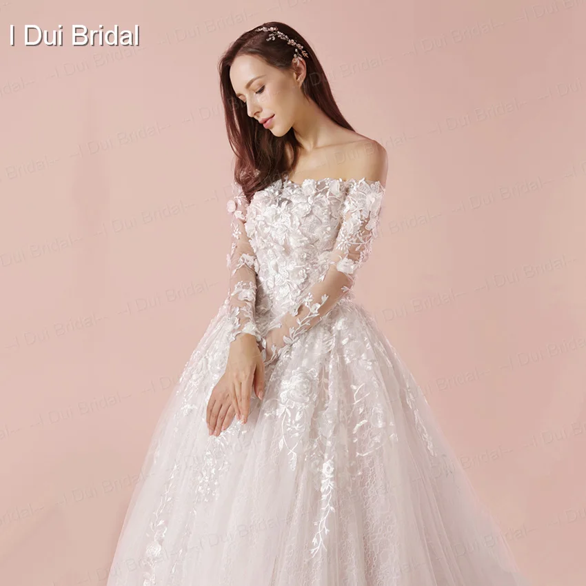 Off Shoulder Wedding Dress Luxury Floral Lace Unique Design New Arrival High Quality