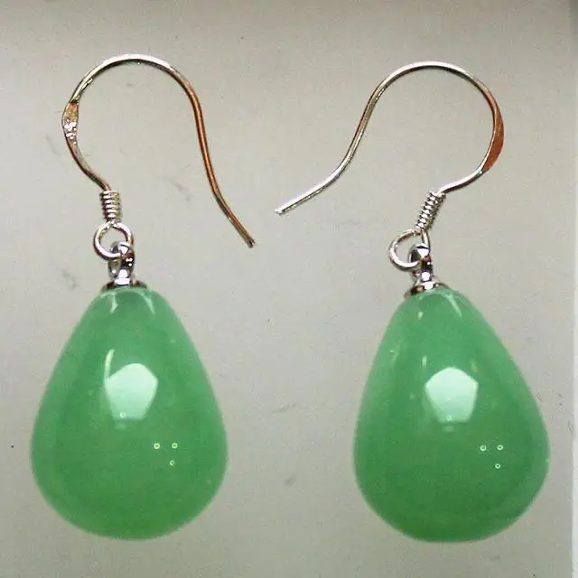 

wholesale 12*16mm beautiful light green jades stud earring