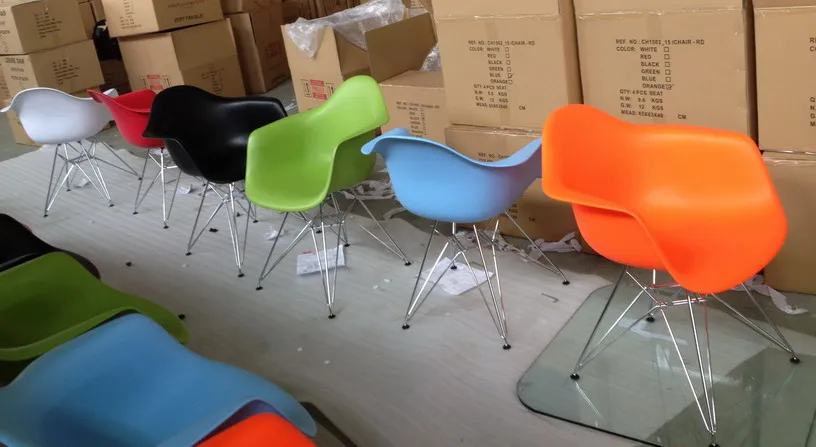 Современный дизайн обеденное кресло/пластиковые и металлические стальные ножки