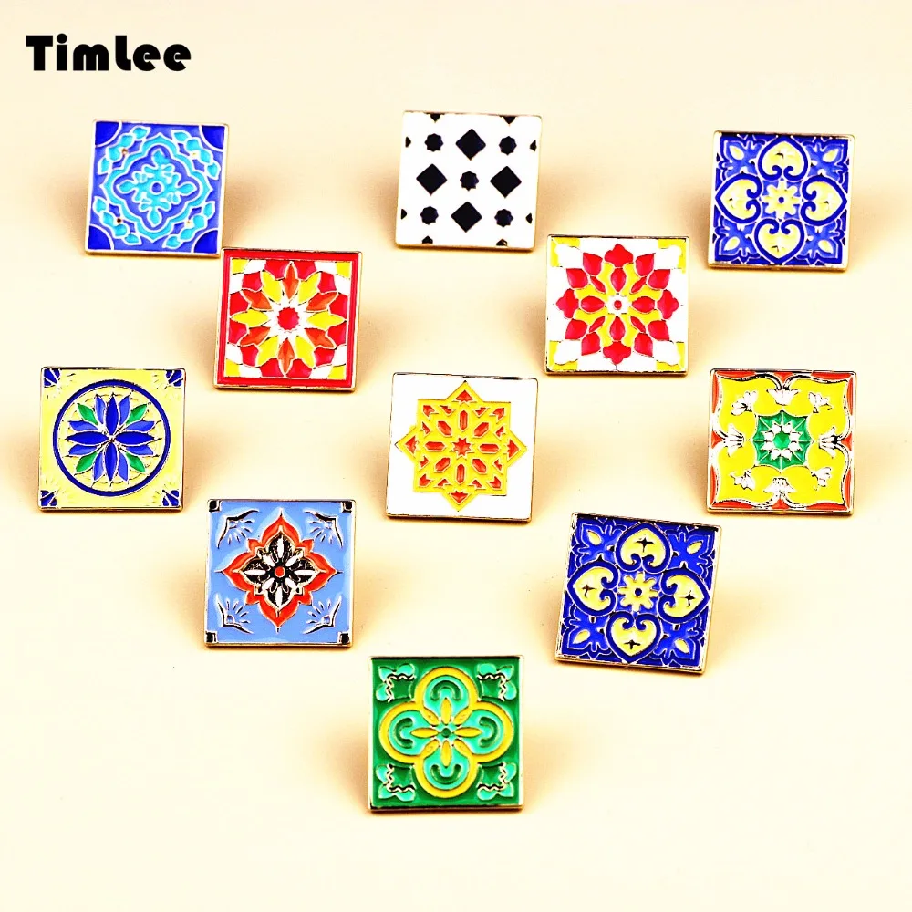 Металлическая брошка Timlee X243 в квадратном дизайне