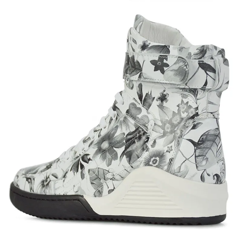 Брендовые ботиночки из натуральной кожи с принтом белые брендовые Модные