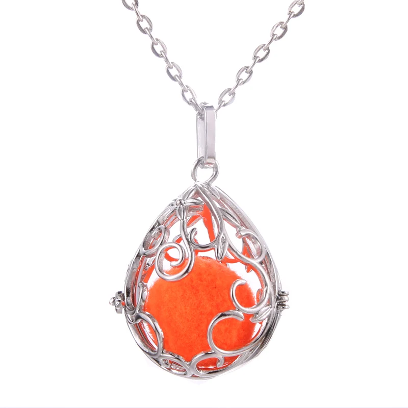 U Lotus Guanyin Music Ball Bell Aromatherapy Locket Pendant Necklace Charm Perfume Essential Oil Diffuser Woman Gift Jewelry - Окраска металла: U