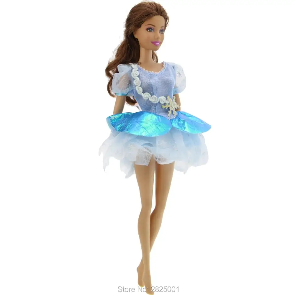 Мини платье ручной работы со снежинками и рукавами пузырьками кружевное