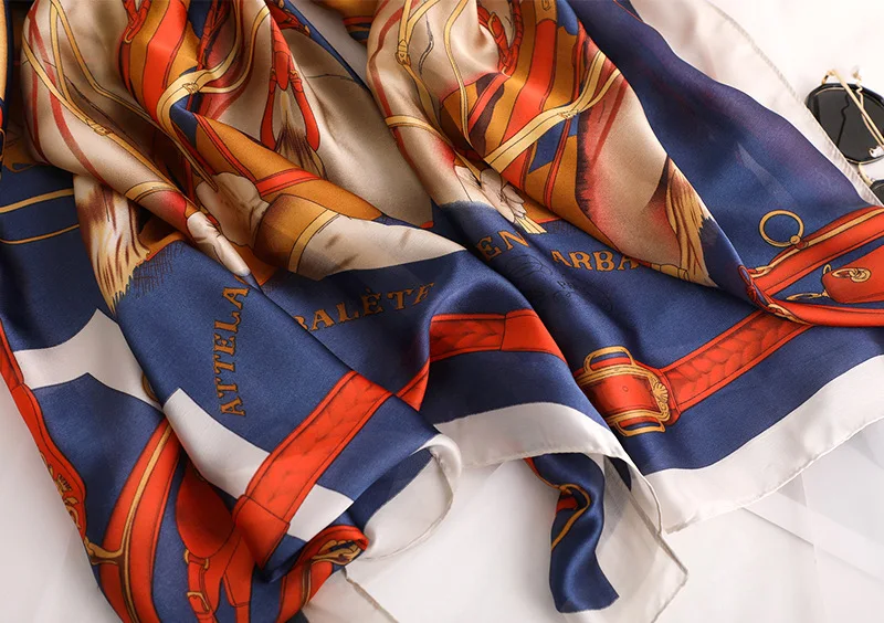 New Lady Silk Scarf Women Fashion Print Flower Scarf Beach Scarves Women Silk Shawls Retro Wraps and Scarves Hijabs