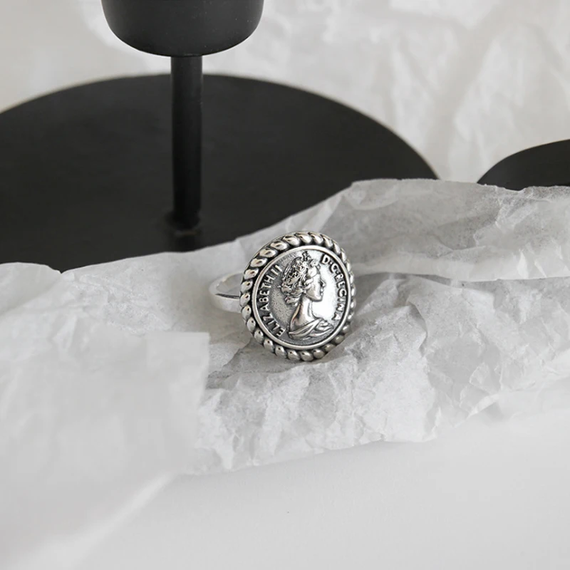 F.I.N.S Vintage Old 925 Sterling Silver Rings for Women Retro Round Elizabeth Portrait Finger Ring Female Costume Fine Jewelry