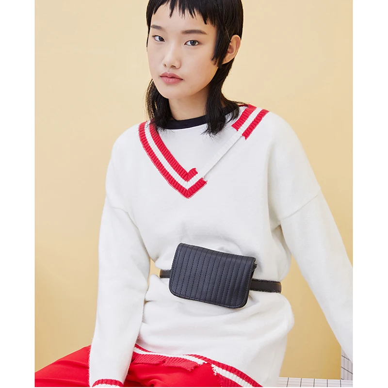 women fashion V-neck hole sweater female loose heart-shaped set of sweet SHSW5233 | Женская одежда