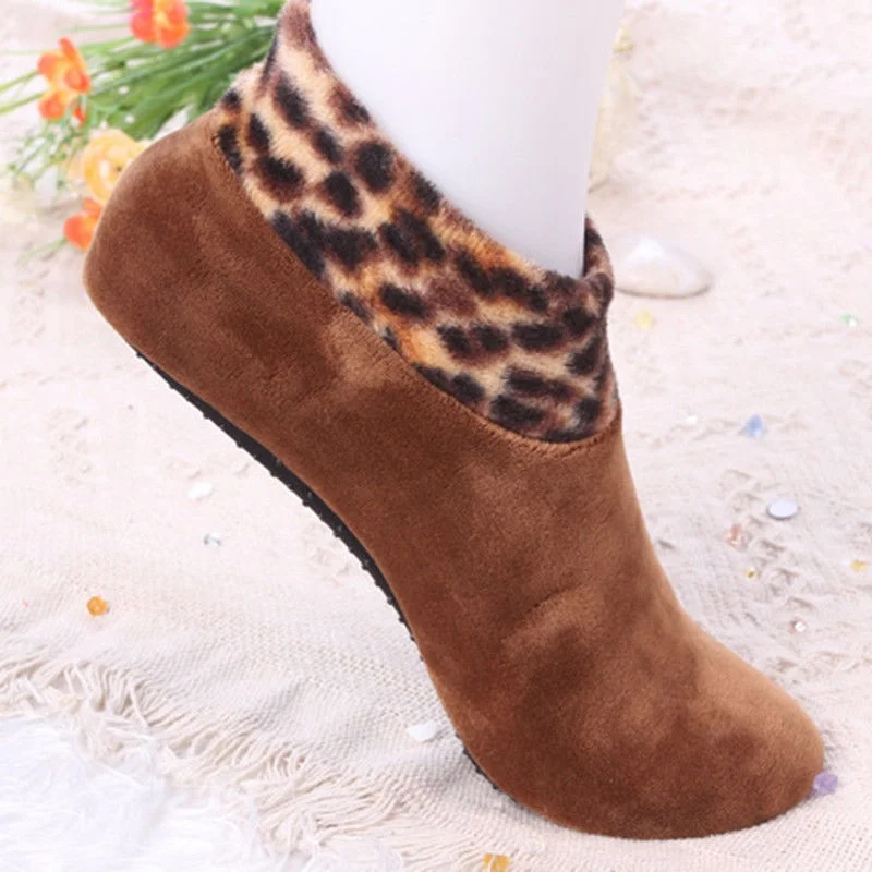 Light Brown Зимние теплые гетры для мужчин и женщин, кровать лоскутный носок с изображением леопарда Нескользящие эластичные носки-тапочки тапочки гетры 9 Цвета - Цвет: Light Brown
