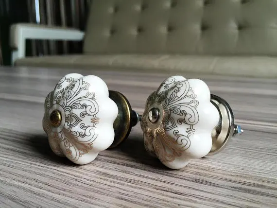

Ceramic Flower Dresser Knobs Silver/Antique Bronze Cabinet Porcelain Knobs Chic Drawer Knobs Furniture Hardware Cupboard Knobs