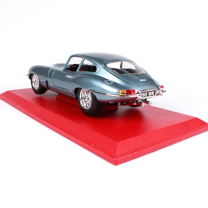 Bburago 1:18 Jaguar e Тип купе синий серый благородный автомобиль литья под давлением классическая роскошная модель автомобиля версия для автомобиля для мужчин Коллекционирование 12044