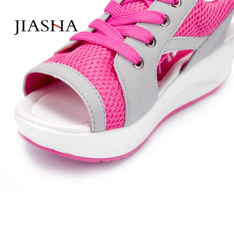 Сандалии женские на танкетке дышащие сетчатые Босоножки с открытым носком