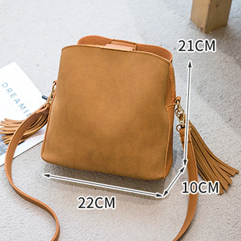 Женская Замшевая сумка клатч с бахромой модная мессенджер на плечо женская