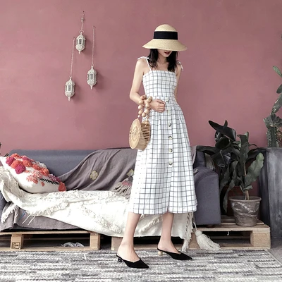 Модное клетчатое платье летнее Новое винтажное на бретельках средней длины