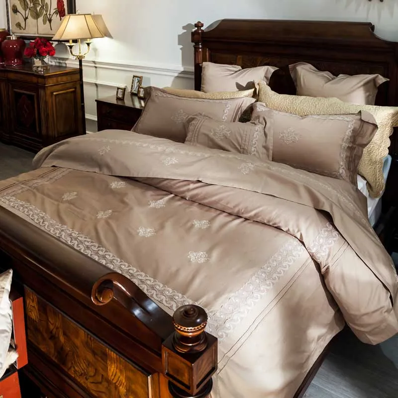 Комплект постельного белья из длинного степлера и хлопка с вышивкой во