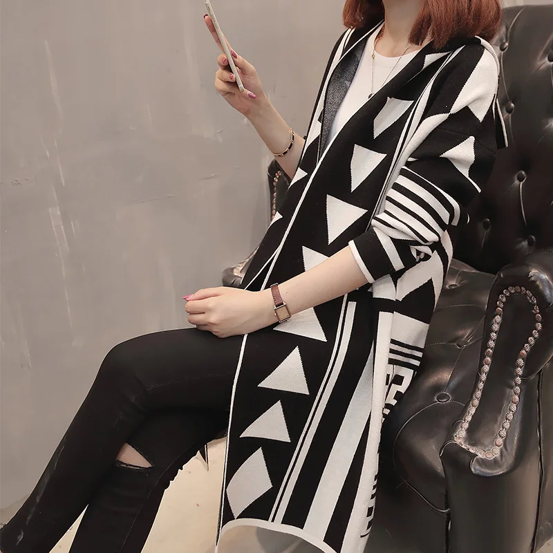 7760 (no. 4 in 1 room 5) to film a new geometry into color hooded long knitted cardigan 60 |