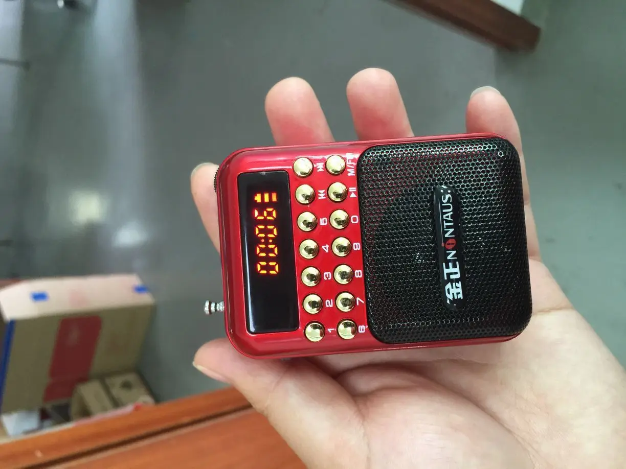 Nintaus Мини Портативный B872 передача кампуса наушники U диск TF карта памяти FM радио портативный аудио и видео плеер красный