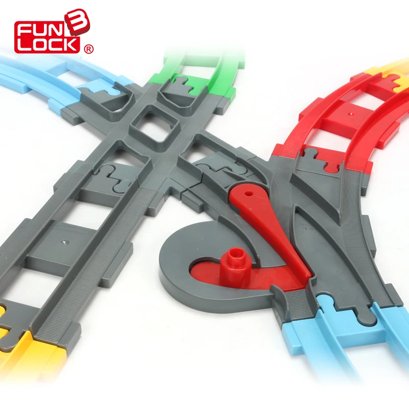 Игрушечные блоки Funlock Duplo 13 шт. рельсовая дорожка с прямой кривой и перекрестным