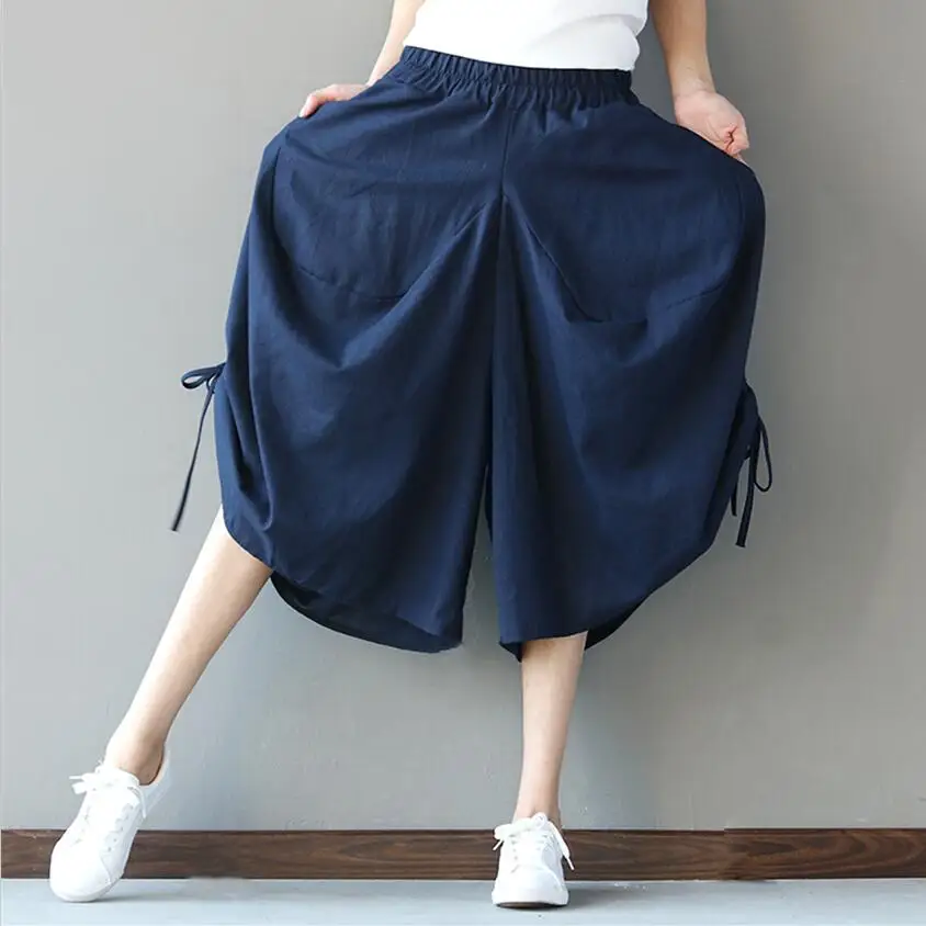 Женские широкие брюки с поясом на резинке черные повседневные свободного покроя