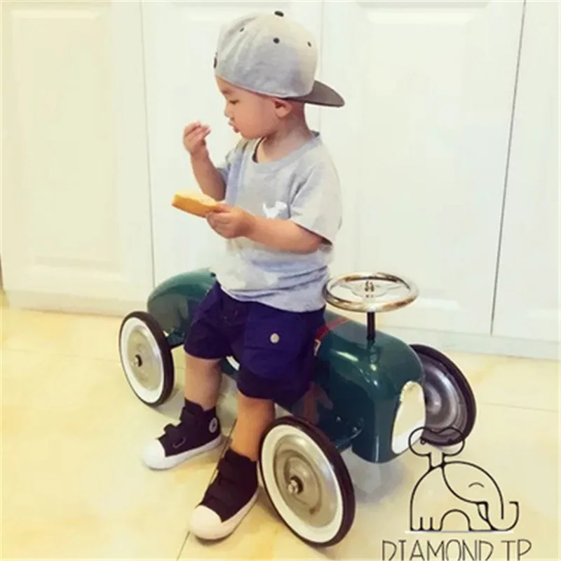 Реквизит для студийной фотосъемки классический металлический скутер аксессуары