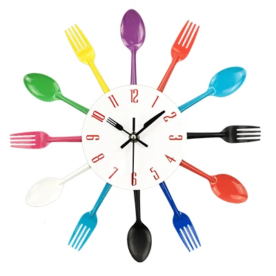 Многоцветный Fashion Metal Kitchen Wall Clocks New Arrivals Creative Spoon Fork European Quartz Modern Design Home Decor Clocks - Цвет: Многоцветный